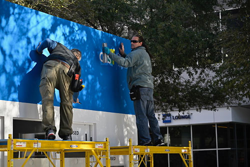 CES 2022 Setting Up